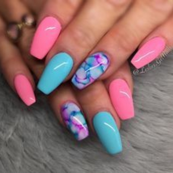 Press on nails bundle - Picture 11 of 16